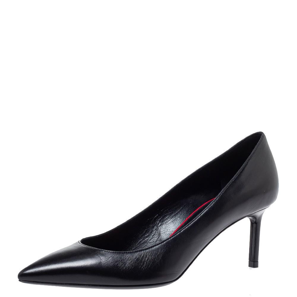 Classy and stylish, these pumps from Saint Laurent Paris are truly worth the buy. They are crafted from leather, styled with pointed toes, and endowed with comfortable insoles. They are complete with 6.5 cm heels.

