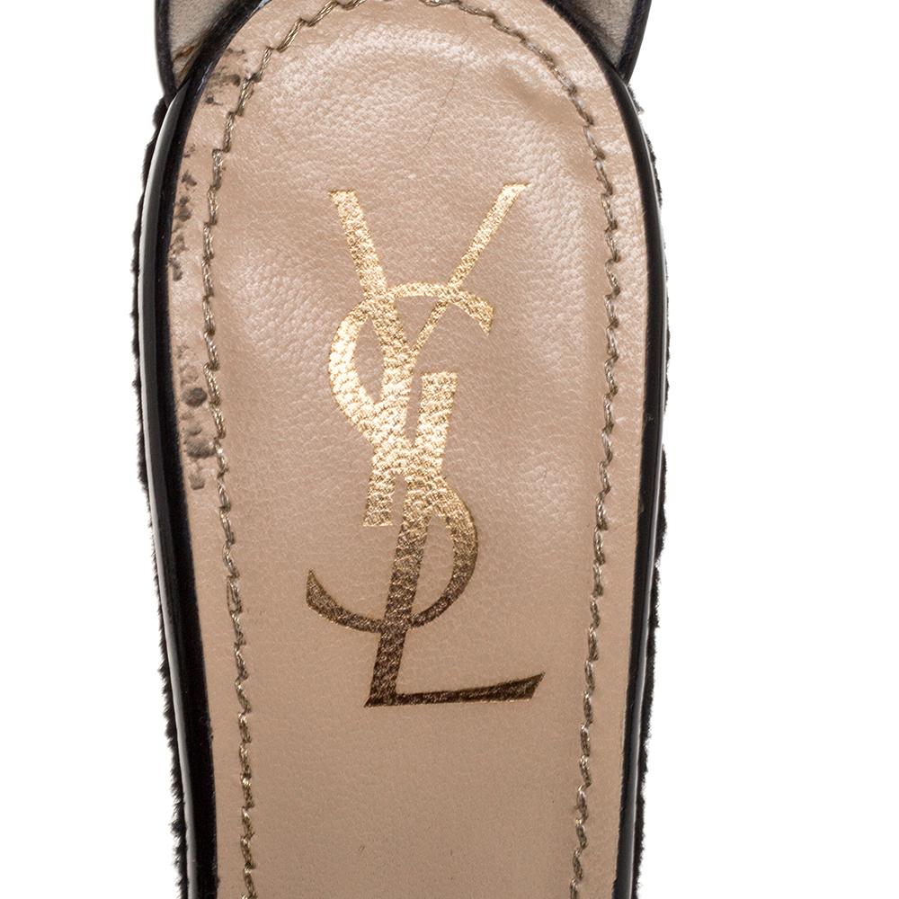 Saint Laurent Paris Black Patent And Embossed Velvet Wedge Platform Sandals 38 In Good Condition In Dubai, Al Qouz 2