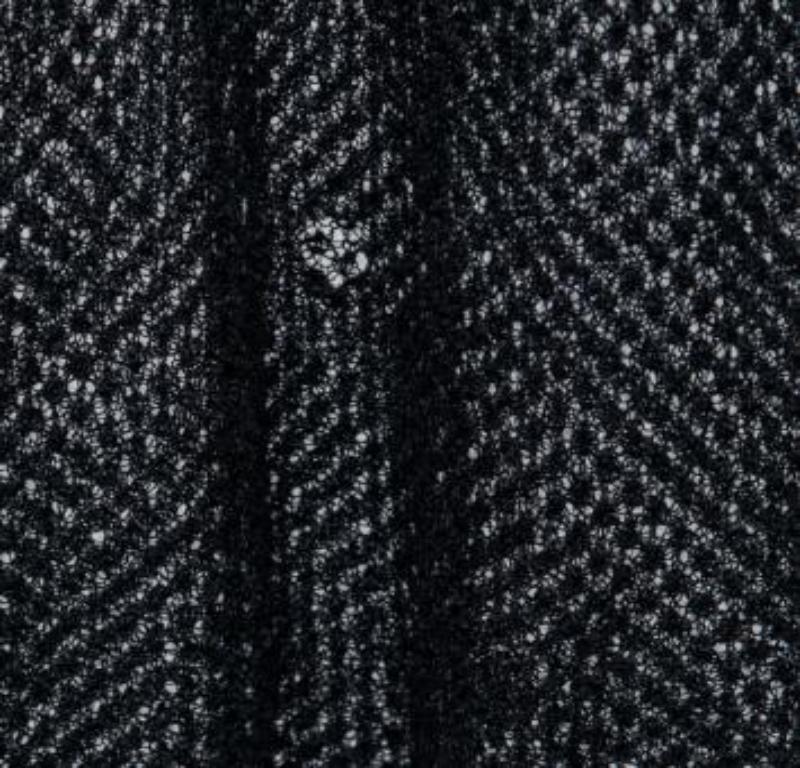 Saint Laurent Paris Schwarz Perforiertes Maschengewebe Langarmkleid S im Angebot 4