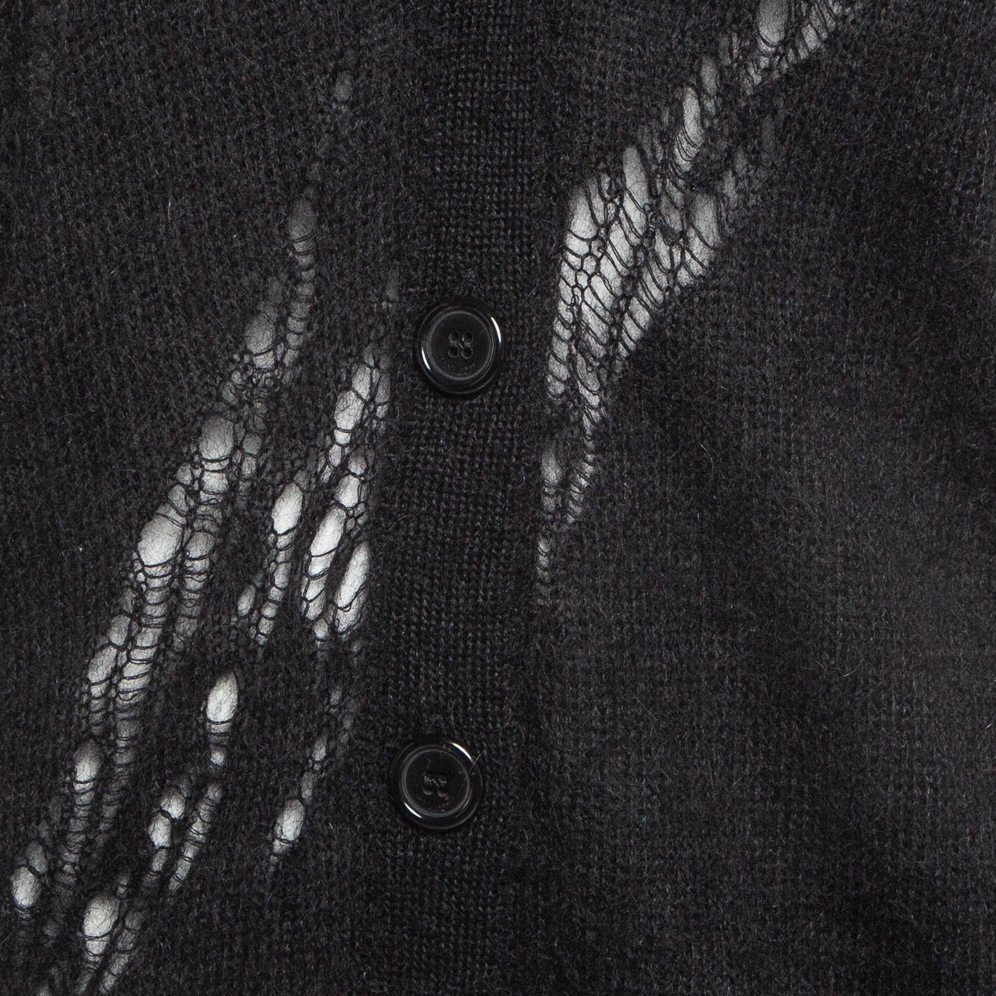 Saint Laurent Paris Cardigan nero strappato in maglia di mohair con bottoni S In condizioni buone a Dubai, Al Qouz 2