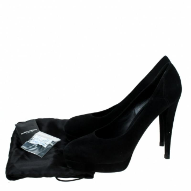 Saint Laurent Paris Black Suede Platform Pumps 40 en vente 2