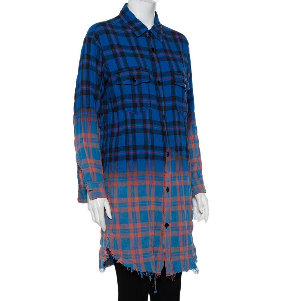 This blue shirt from Saint Laurent Paris promises to add effortless style to your wardrobe. It is made of a cotton blend and features an ombre checked design pattern all over. It comes with sharp collars, twin chest pockets, front button fastenings,
