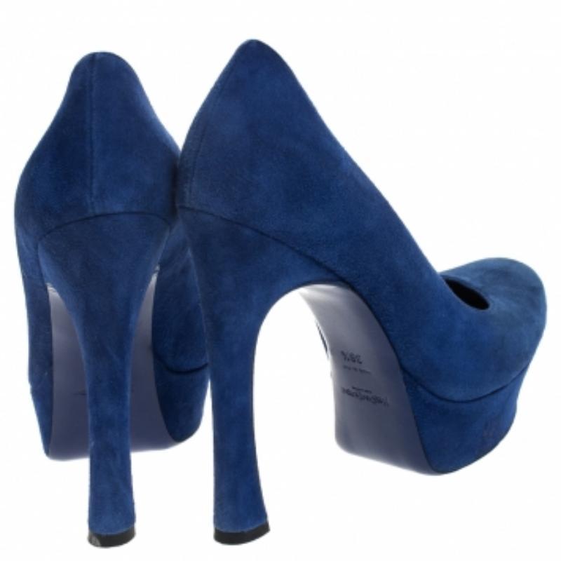 Saint Laurent Paris Bombas de plataforma Palais de ante azul Talla 38.5 en Bastante bueno estado para la venta en Dubai, Al Qouz 2