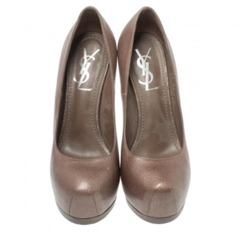 Saint Laurent Paris Brown Leather Tribtoo Platform Pumps Size 36 In Good Condition For Sale In Dubai, Al Qouz 2