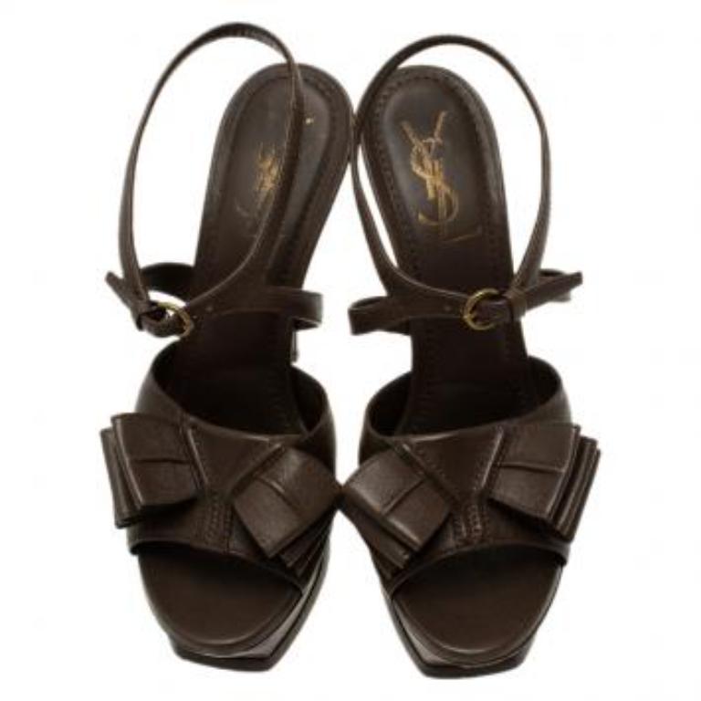Saint Laurent Paris Sandales à plateforme Y-Bow en cuir marron Taille 38 en vente 6