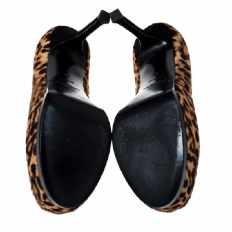 Noir Saint Laurent Paris Brown Leopard Print Pony Hair Tribtoo Platform Pumps Size 36 en vente