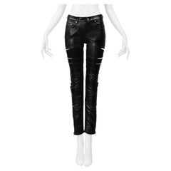 Saint Laurent Paris By Hedi Slimane Pantalones de cuero negro Aberturas