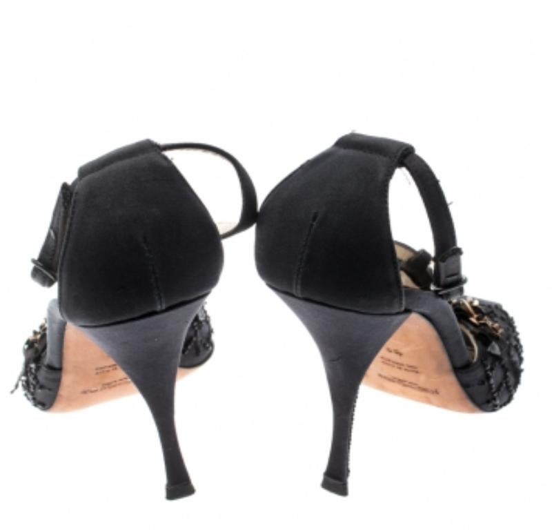 Saint Laurent Paris Segeltuch verschönert Blumen T-Riemen offene Zehensandalen Größe 38 Damen im Angebot
