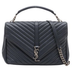 Saint Laurent Paris Chevron Borsa a due vie in pelle blu navy