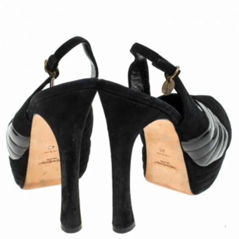 Saint Laurent Paris Criss Cross Suede Patent Leather Platform Sandals Size 40 Pour femmes en vente