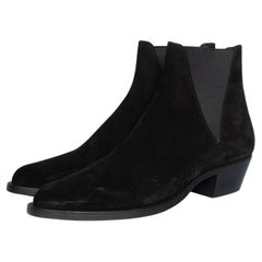 Saint Laurent, Paris Dakota suede Chelsea boots