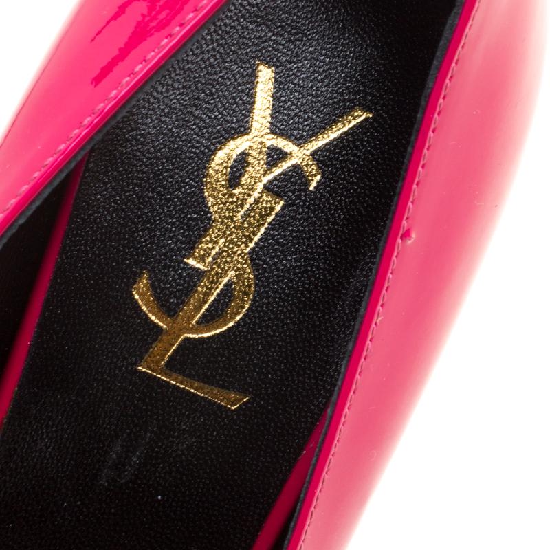 Saint Laurent Paris Fuschia Pink Patent Leather Tribute Platform Pumps Size 39 In New Condition In Dubai, Al Qouz 2