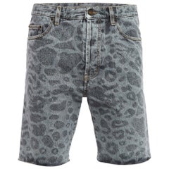 Saint Laurent Paris Grey Leopard Print Denim Shorts M Waist 32
Saint Laurent Paris Grey Leopard Print Denim Shorts M Waist 32