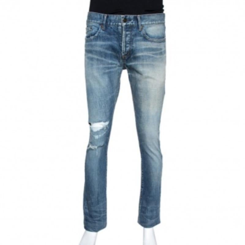 Jeans Saint Laurent Paris en jean délavé indigo vieilli, taille S en vente 1