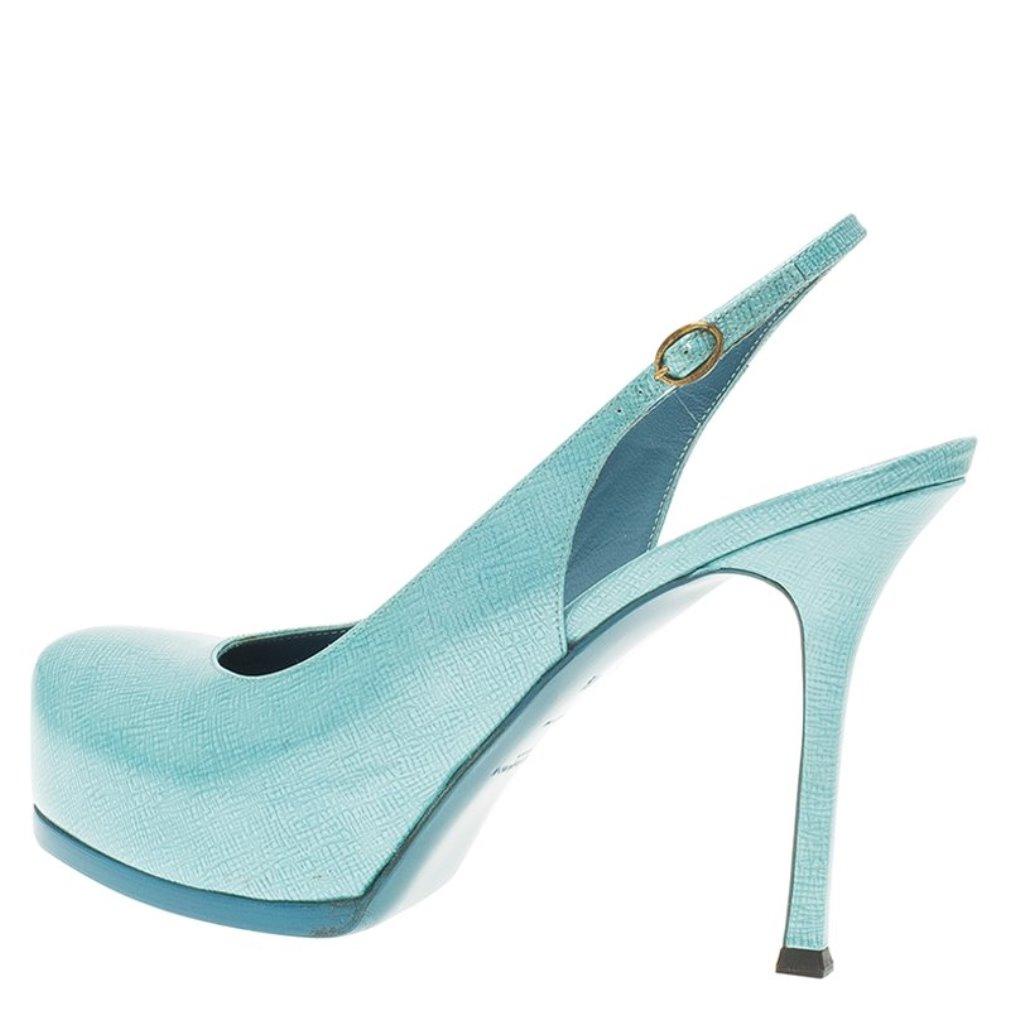 Saint Laurent Paris Light Blue Patent Tribtoo Slingback Sandals Size 38.5 In Good Condition In Dubai, Al Qouz 2
