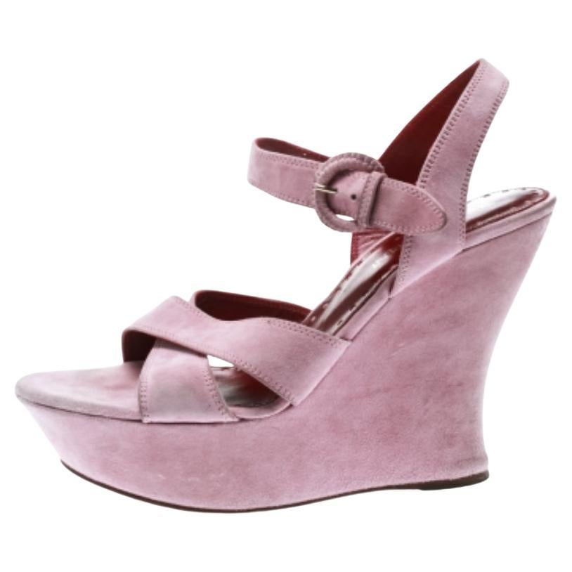 Saint Laurent Paris Sandalias de cuña con tiras cruzadas de ante rosa claro talla 39 en venta
