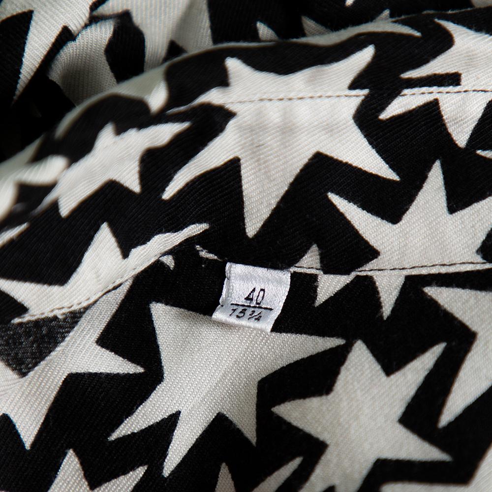 Saint Laurent Paris Monochrome Star Printed Twill Button Front Shirt M In Good Condition In Dubai, Al Qouz 2