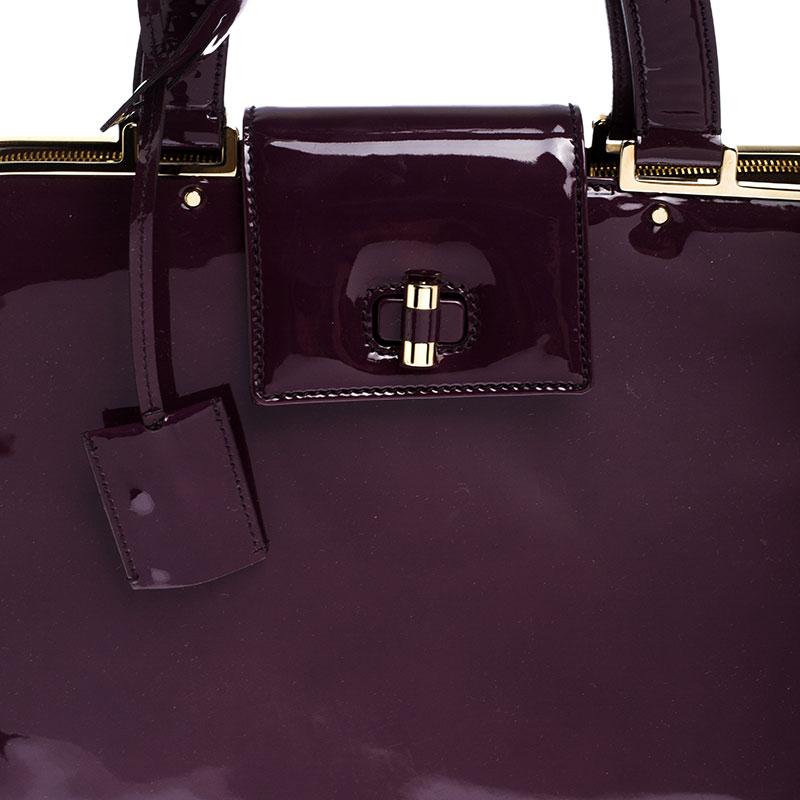 Saint Laurent Paris Große Uptown Umhängetasche aus lila Lackleder 1