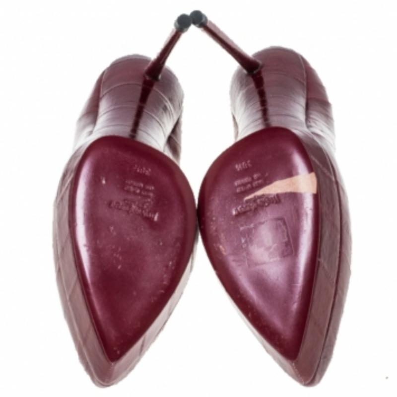 Marron Saint Laurent Paris Divine Escarpins à plateforme en cuir rouge taille 38,5 en vente