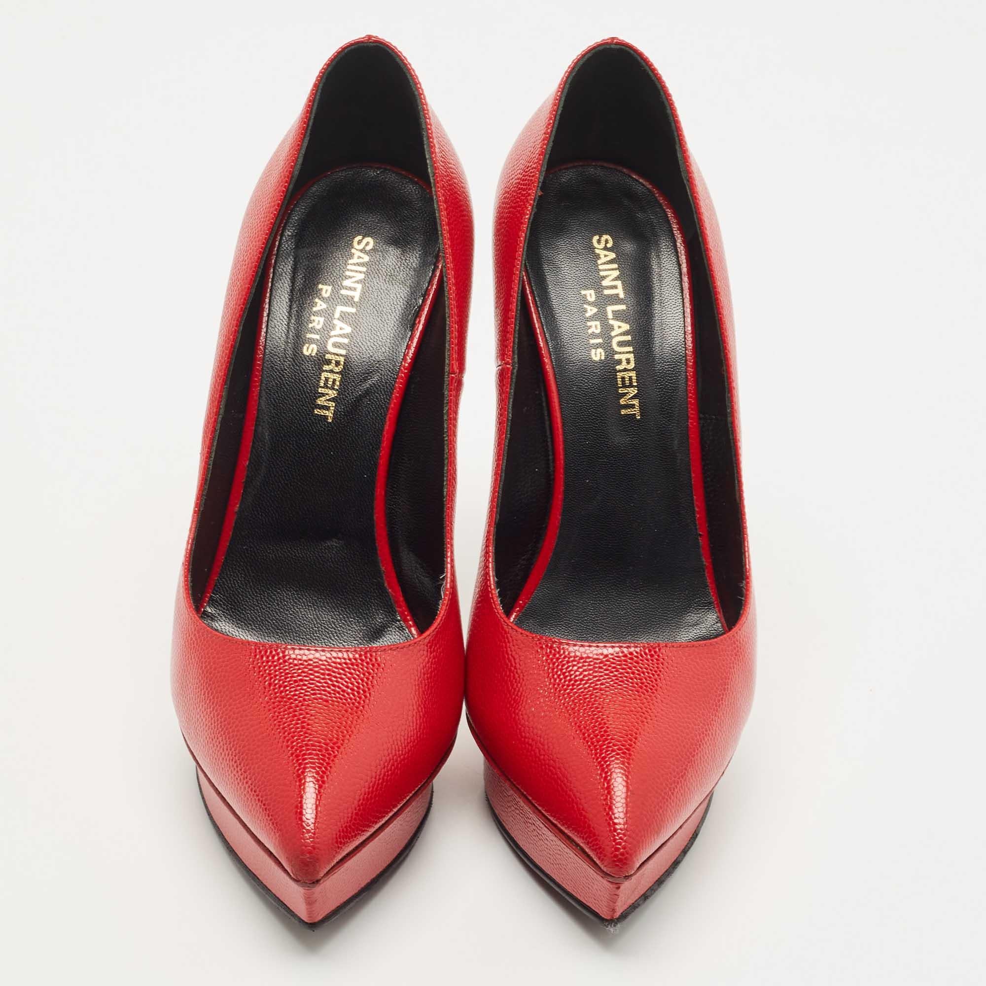 Women's Saint Laurent Paris Red Textured Leather Janis Platform Pointed Toe Pumps Size 3 For Sale