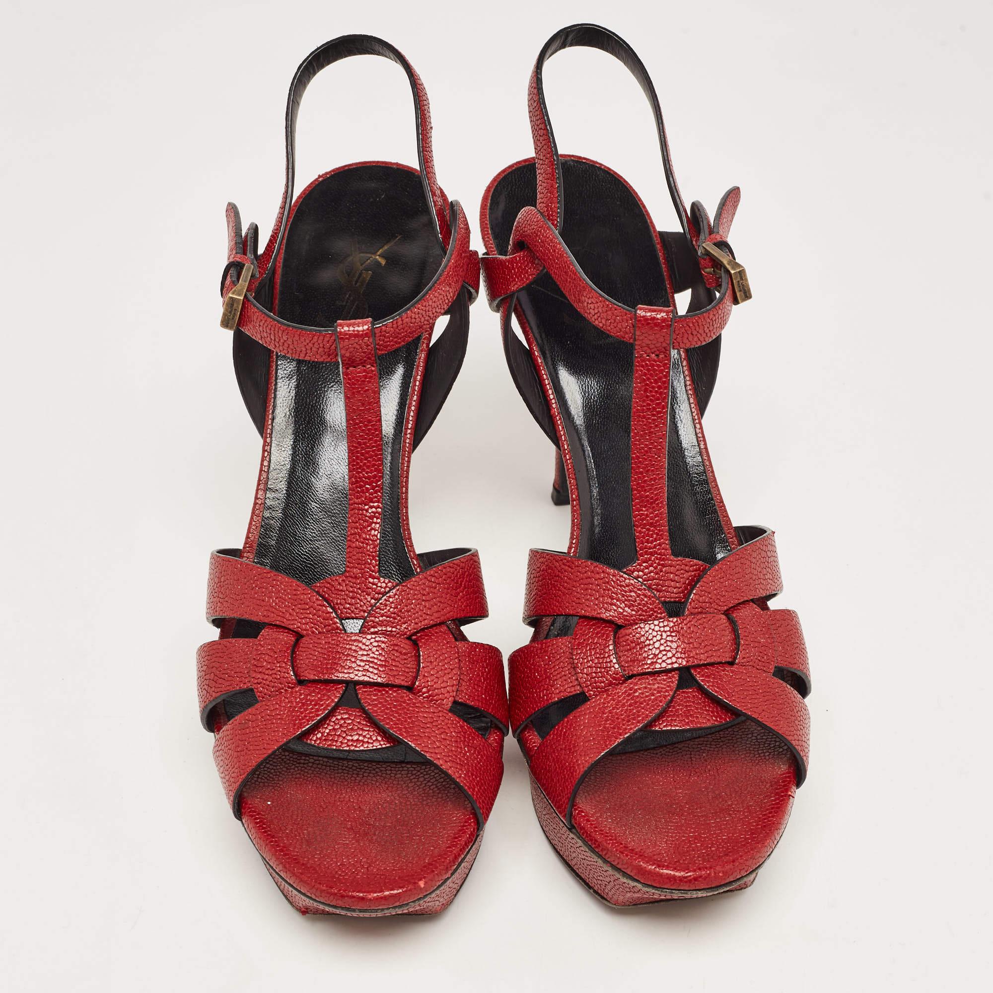 Saint Laurent Paris Red Textured Leather Tribute Platform Ankle Strap Sandals Si In Good Condition For Sale In Dubai, Al Qouz 2