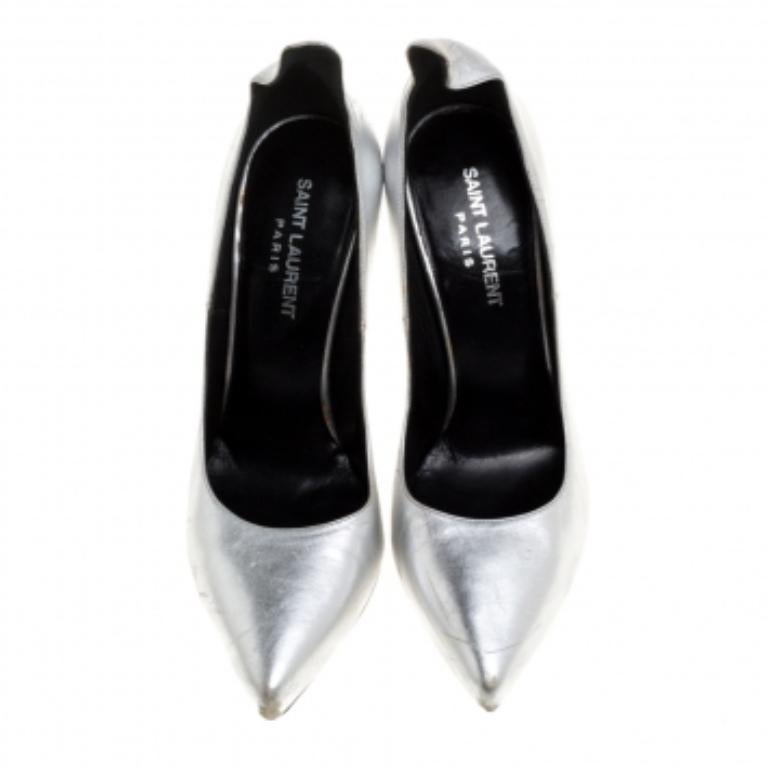 Women's Saint Laurent Paris Silver Leather Thorn Pointed Toe Pumps Size 37 For Sale