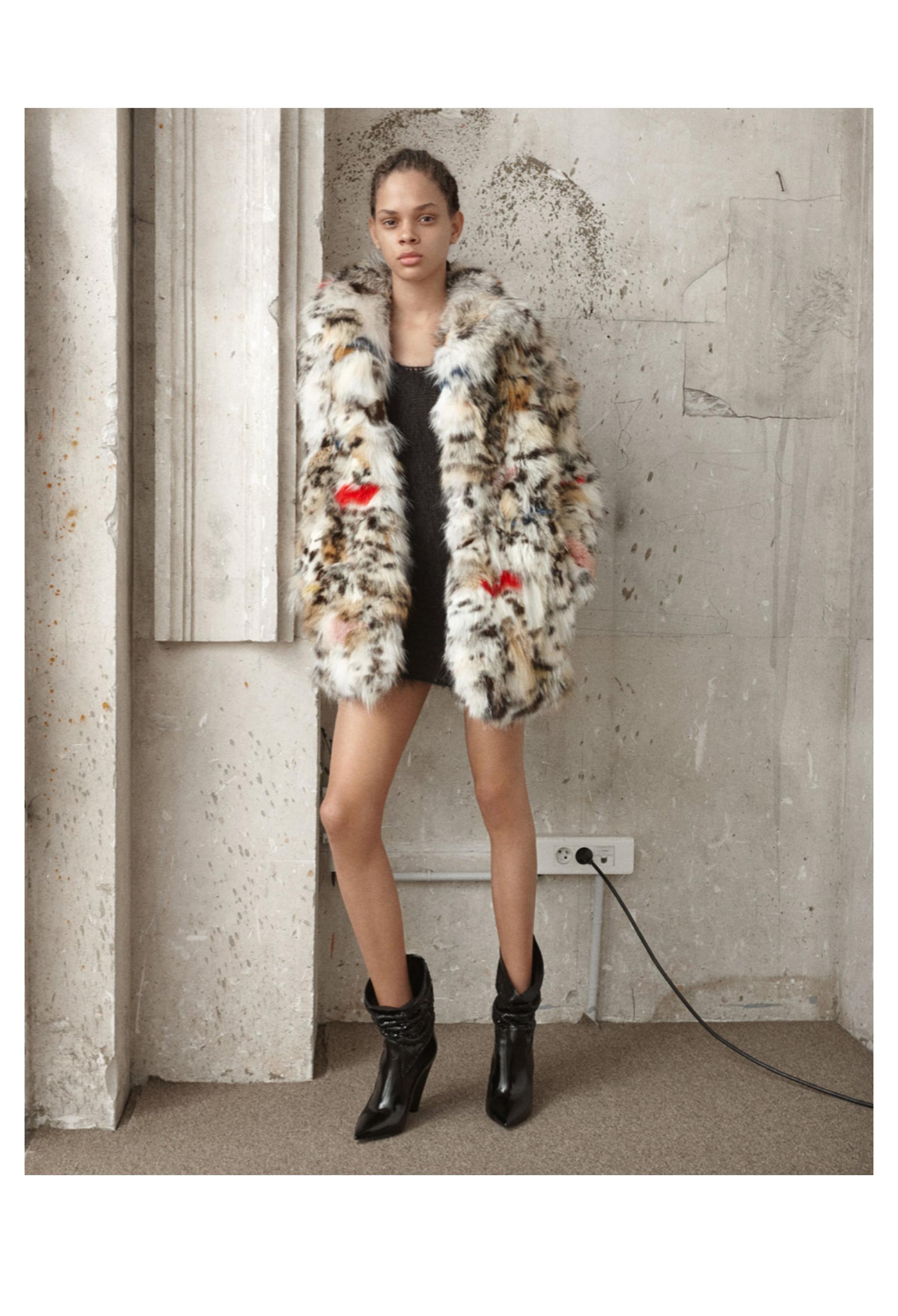 Saint Laurent Paris Abrigo gordito de piel de zorro blanco y multicolor 2017 Marrón