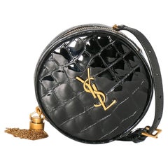 Saint Laurent Schwarze runde Tasche aus Lackleder mit Krokodillederprägung