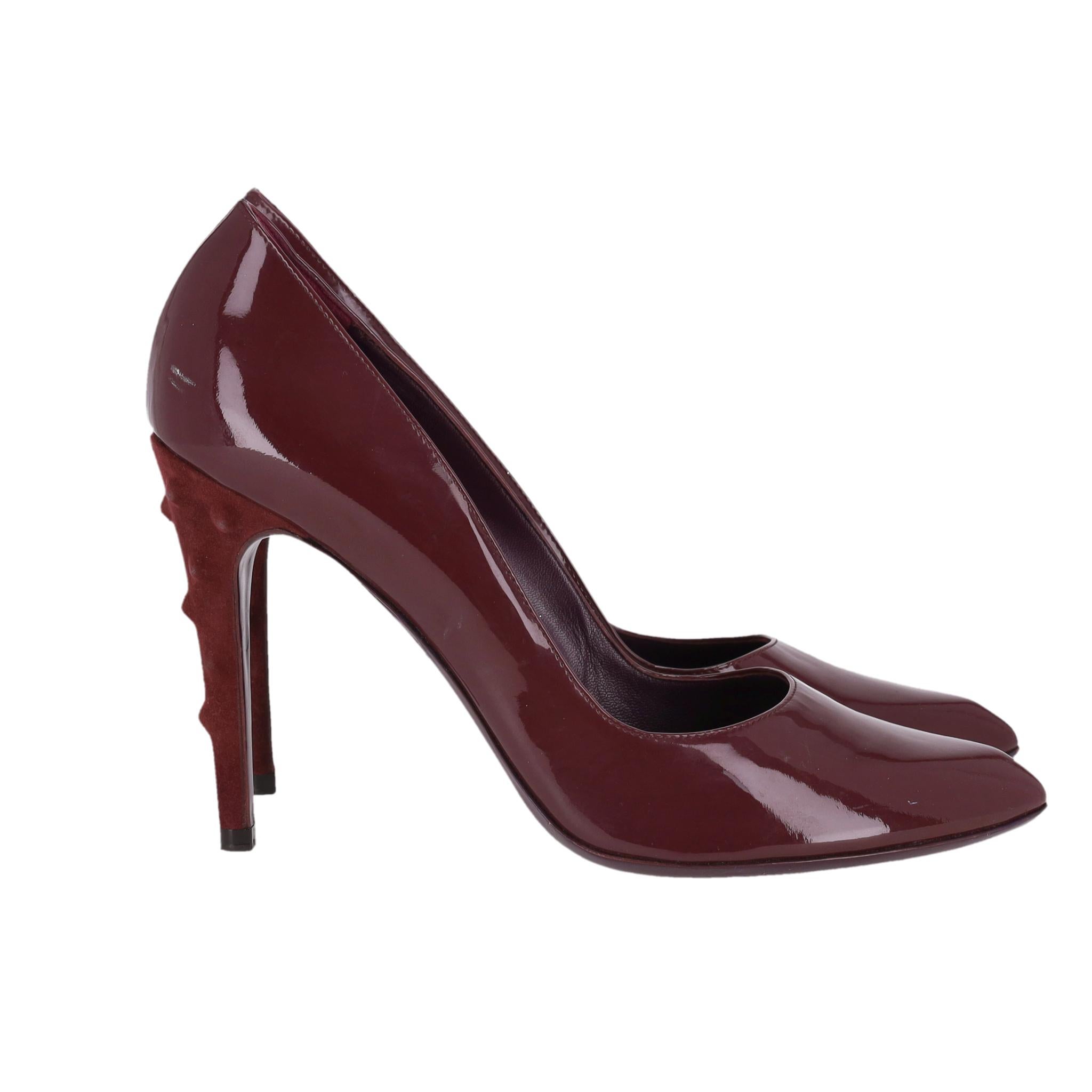 Bombas Saint Laurent de charol con tacón de ante Negro en venta