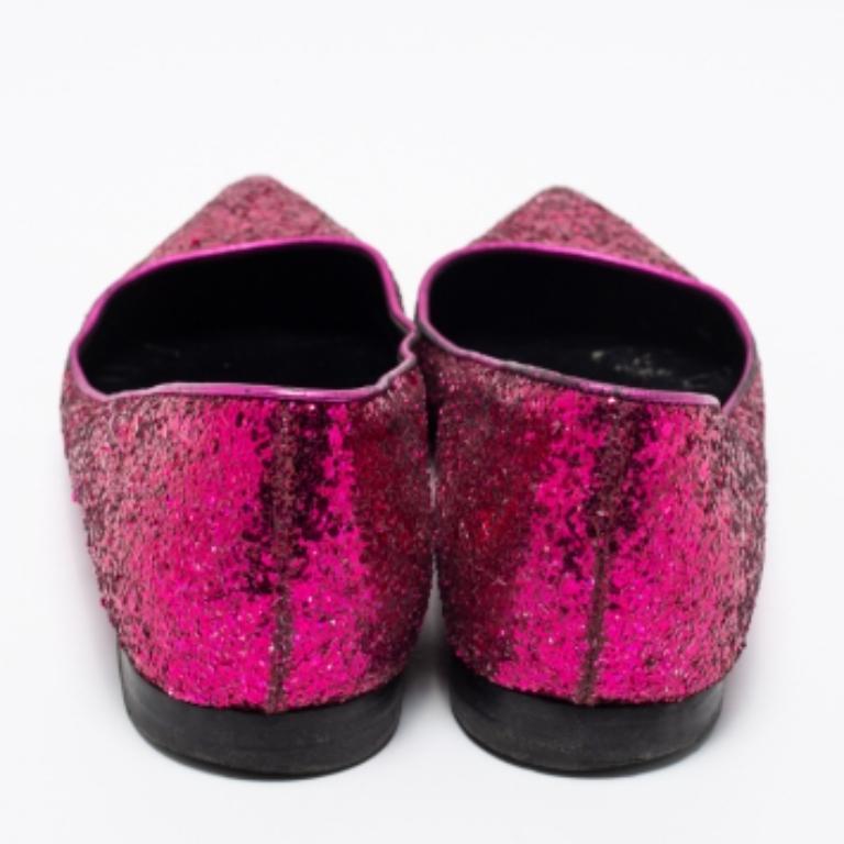 Saint Laurent Bailarinas de purpurina rosa Talla 36.5 en Bastante bueno estado para la venta en Dubai, Al Qouz 2