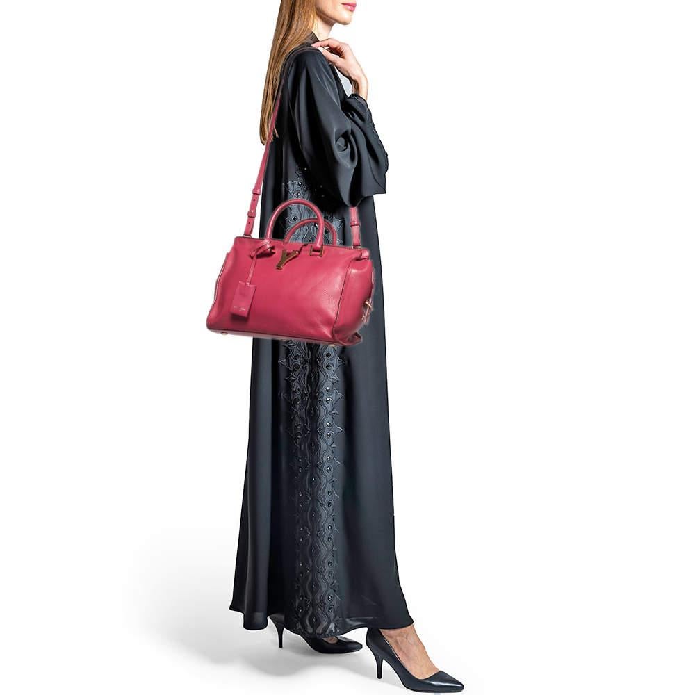 Rose Saint Laurent - Petit sac cabas Chyc en cuir grainé rose en vente