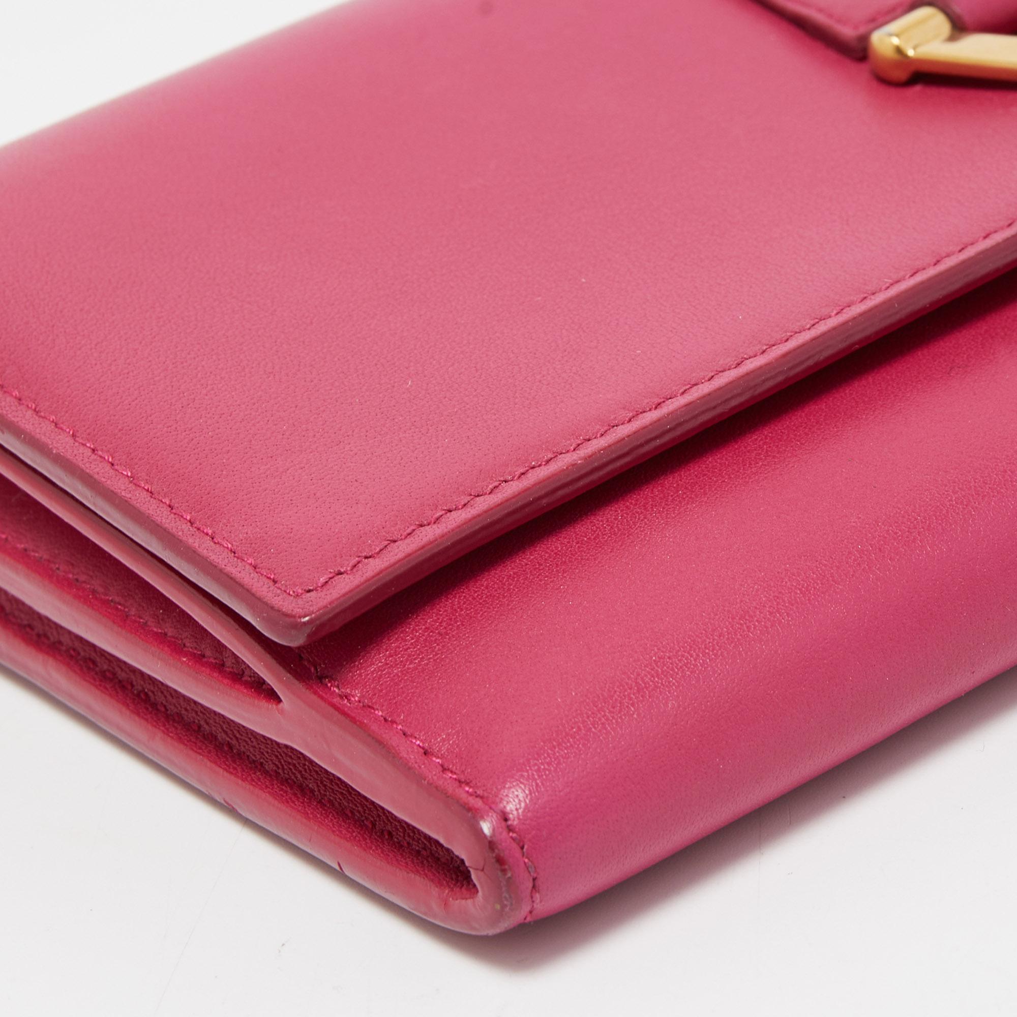 Saint Laurent Pink Leather Y-Ligne Flap Continental Wallet In Good Condition In Dubai, Al Qouz 2
