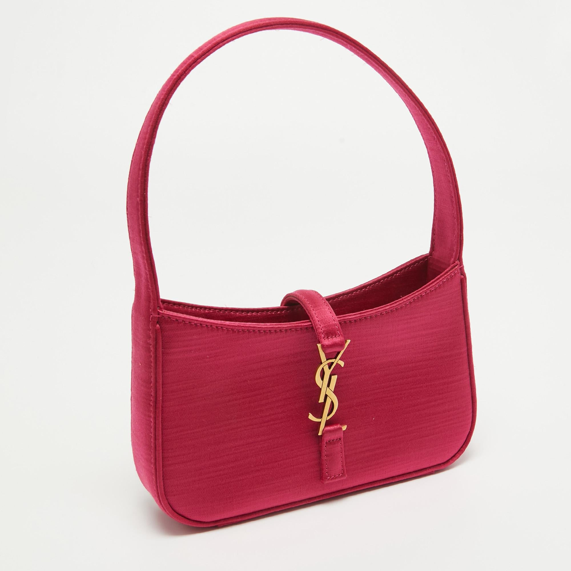 Saint Laurent Pink Satin Mini LE 5 À 7 Shoulder Bag For Sale 7