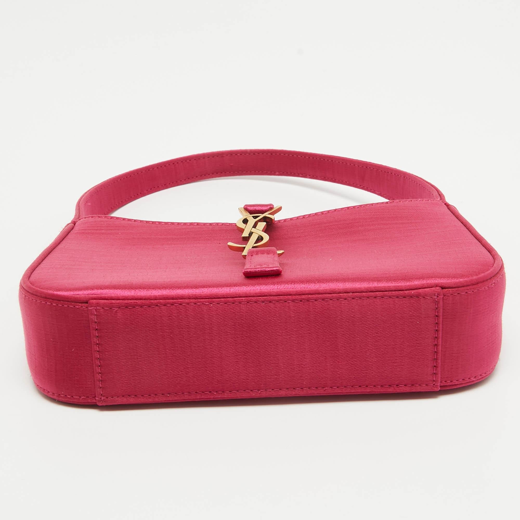 Saint Laurent Pink Satin Mini LE 5 À 7 Shoulder Bag In Good Condition For Sale In Dubai, Al Qouz 2