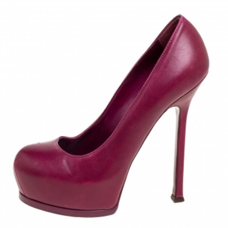 Saint Laurent Plum Leather Tribtoo Pumps Size 35.5 In Good Condition For Sale In Dubai, Al Qouz 2