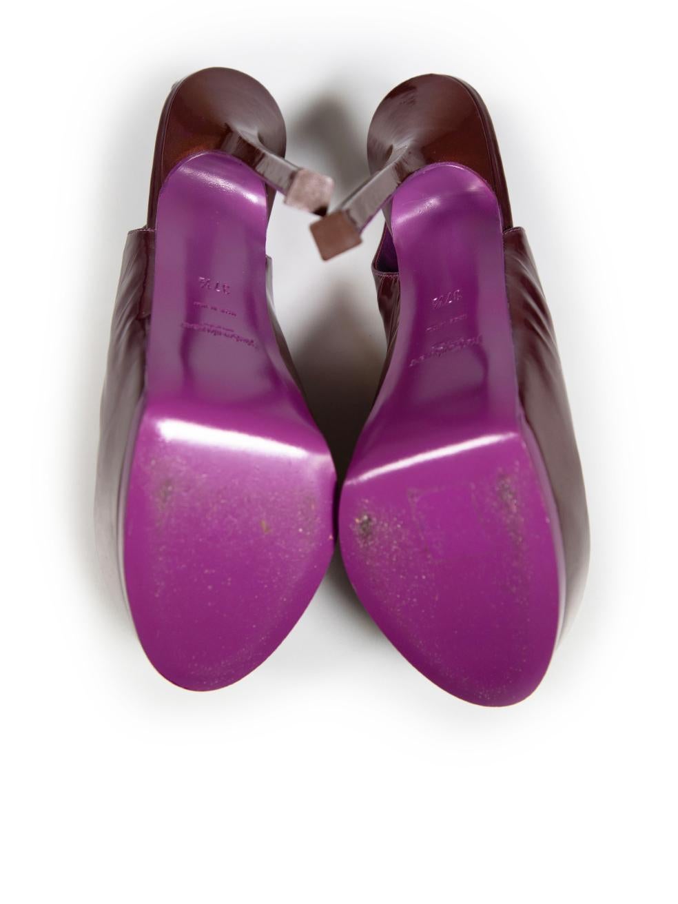 Saint Laurent, tacchi a spillo con piattaforma in vernice viola, misura IT 37,5 In condizioni ottime in vendita a London, GB