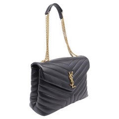 Bolso LouLou mediano acolchado de Saint Laurent en piel negra