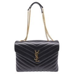Bolso LouLou mediano acolchado de Saint Laurent en piel negra