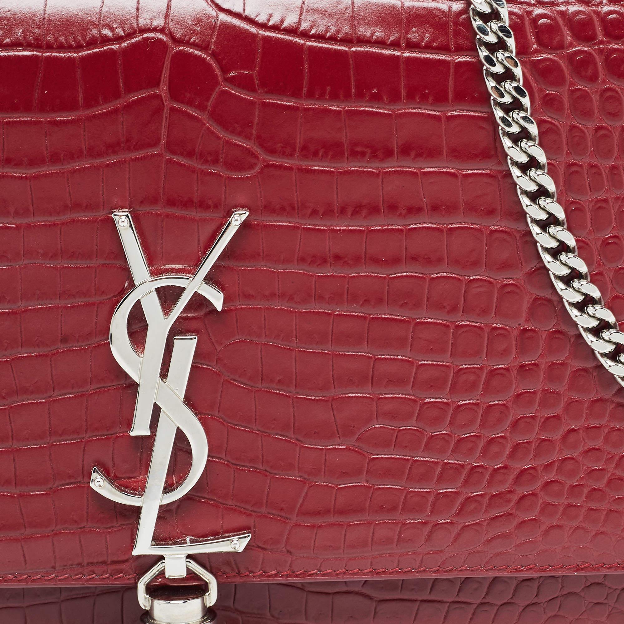 Women's Saint Laurent Red Croc Embossed Leather Medium Kate Tassel Bag For Sale