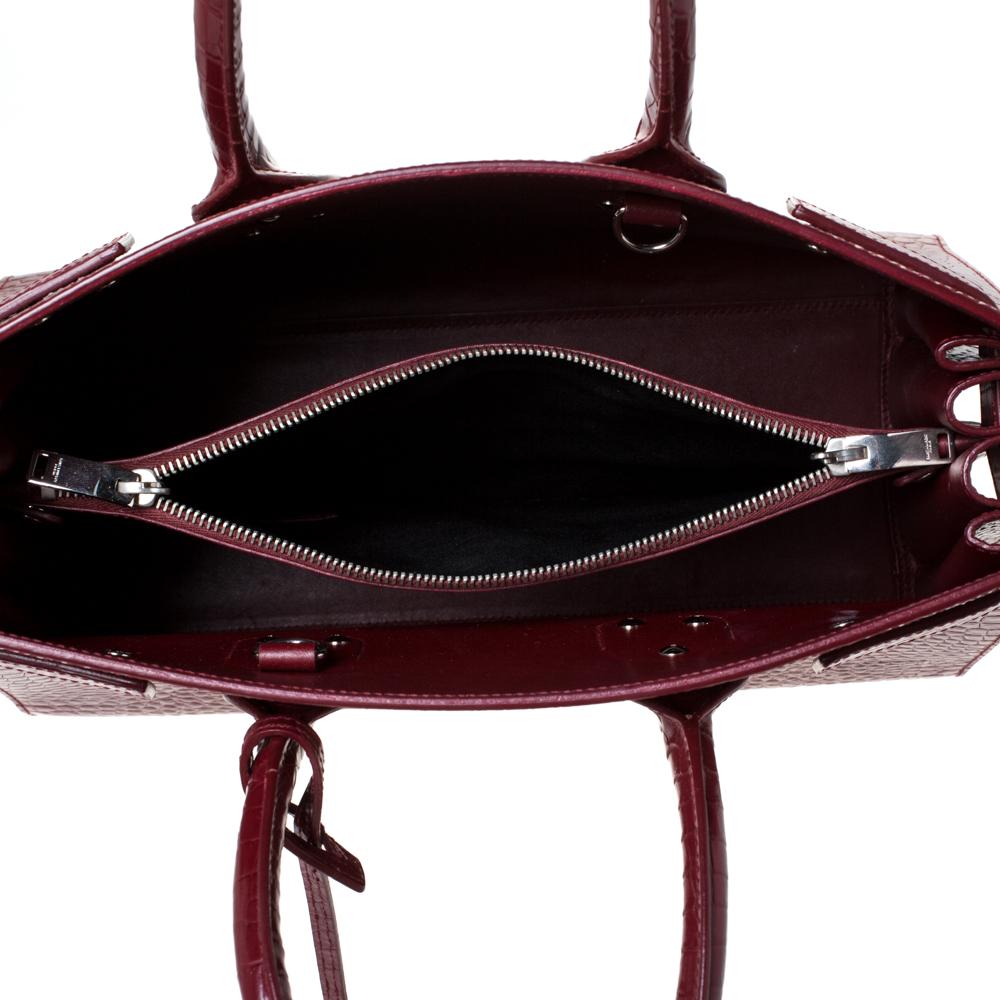 Saint Laurent Red Croc Embossed Leather Small Classic Sac De Jour Tote 3