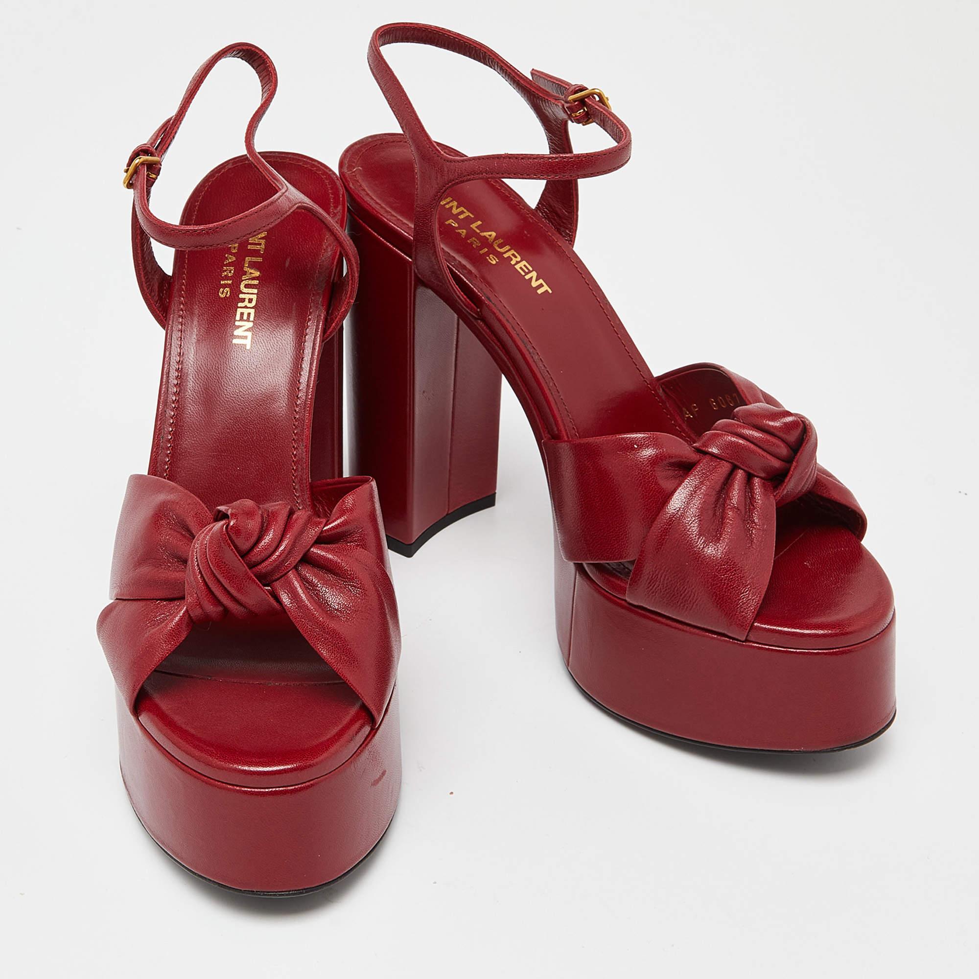 Saint Laurent Red Leather Bianca Sandals Size 37.5 In Good Condition In Dubai, Al Qouz 2