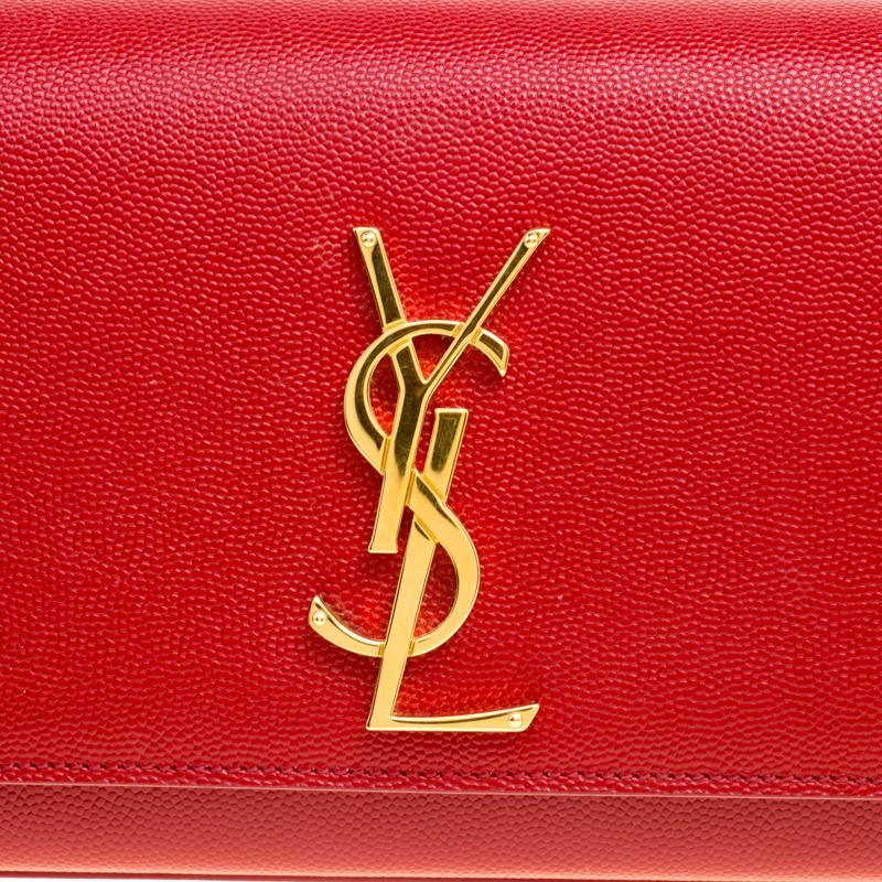 Saint Laurent Red Leather Cassandre Clutch Damen