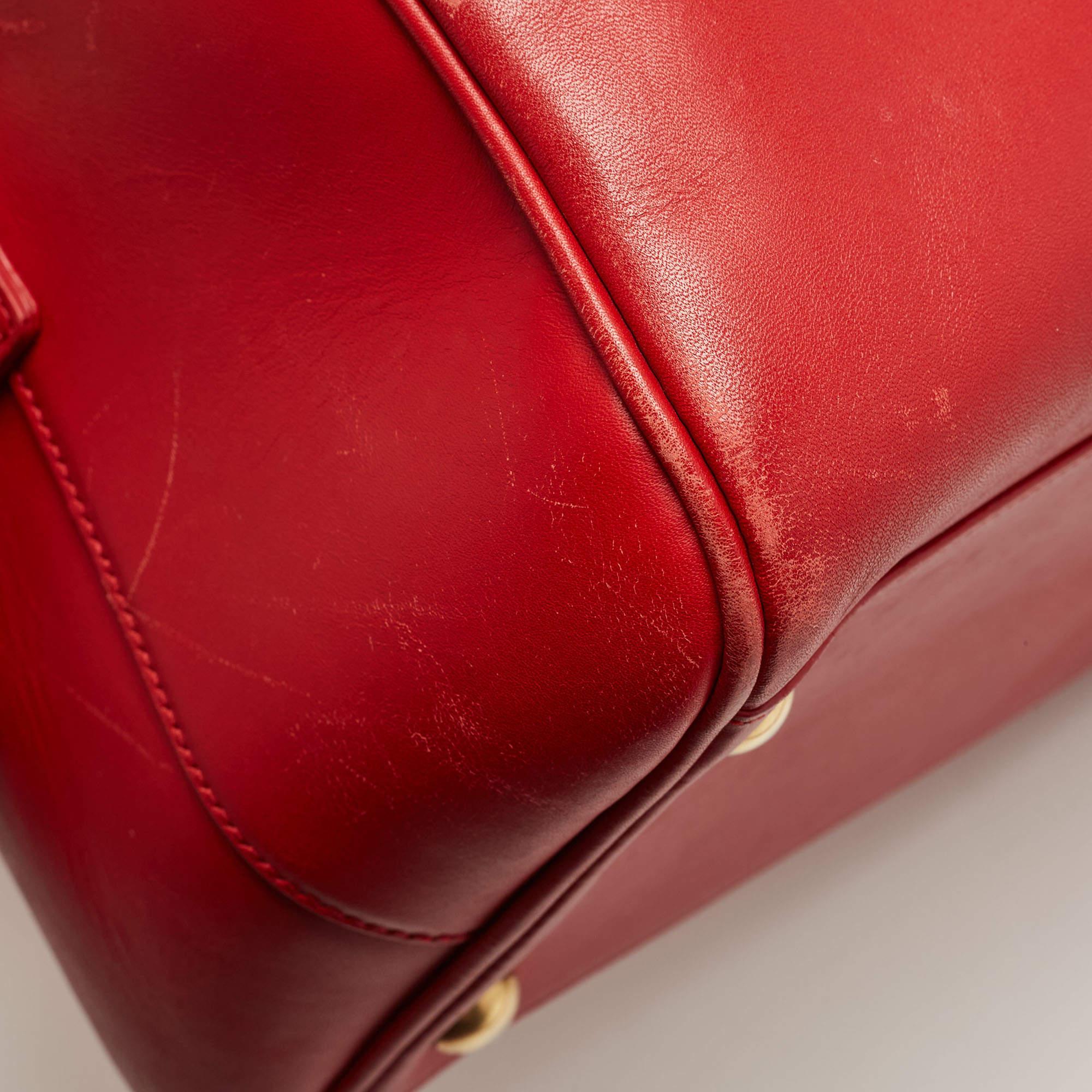 Saint Laurent Red Leather Classic 6 Duffle Bag 10