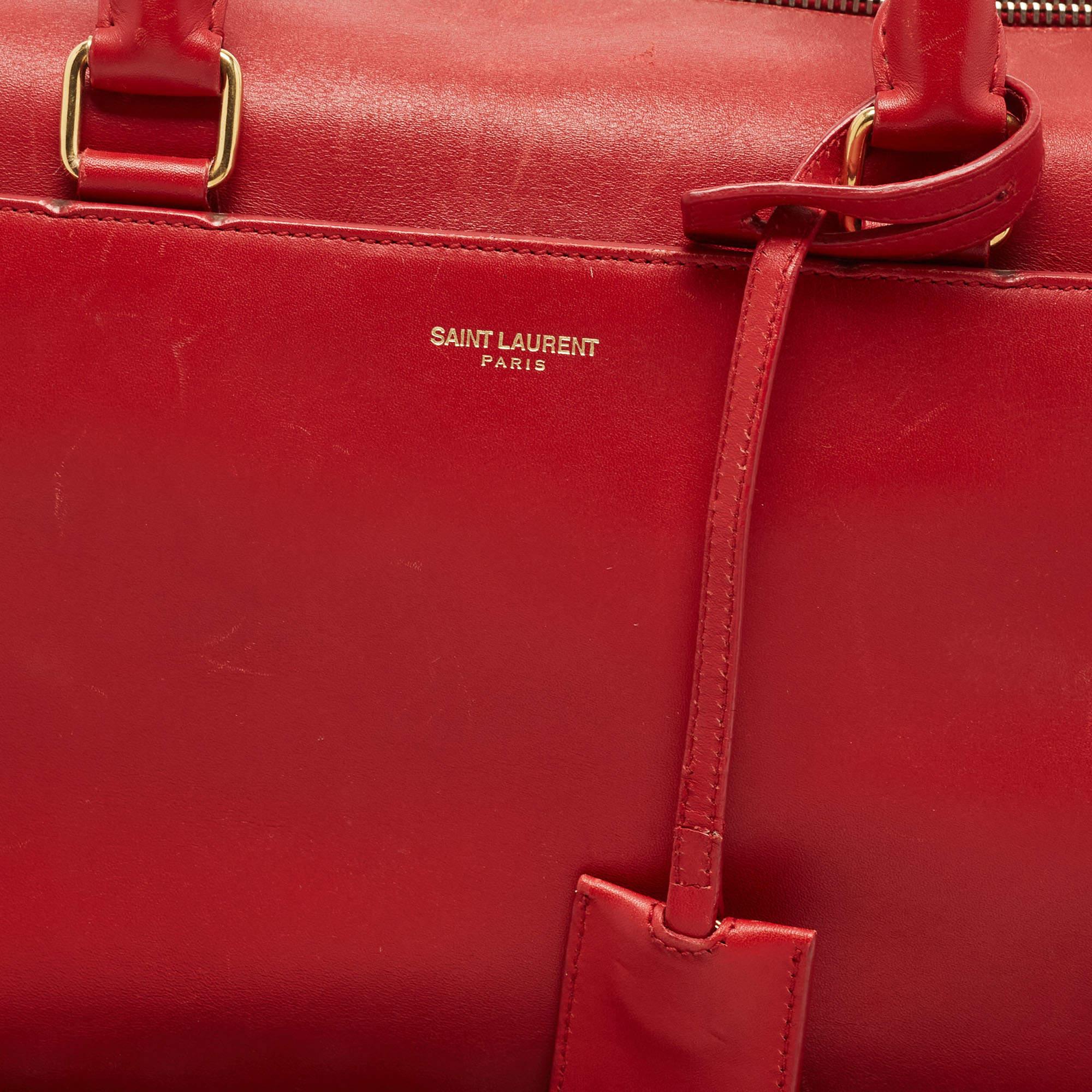 Saint Laurent Red Leather Classic 6 Duffle Bag 13