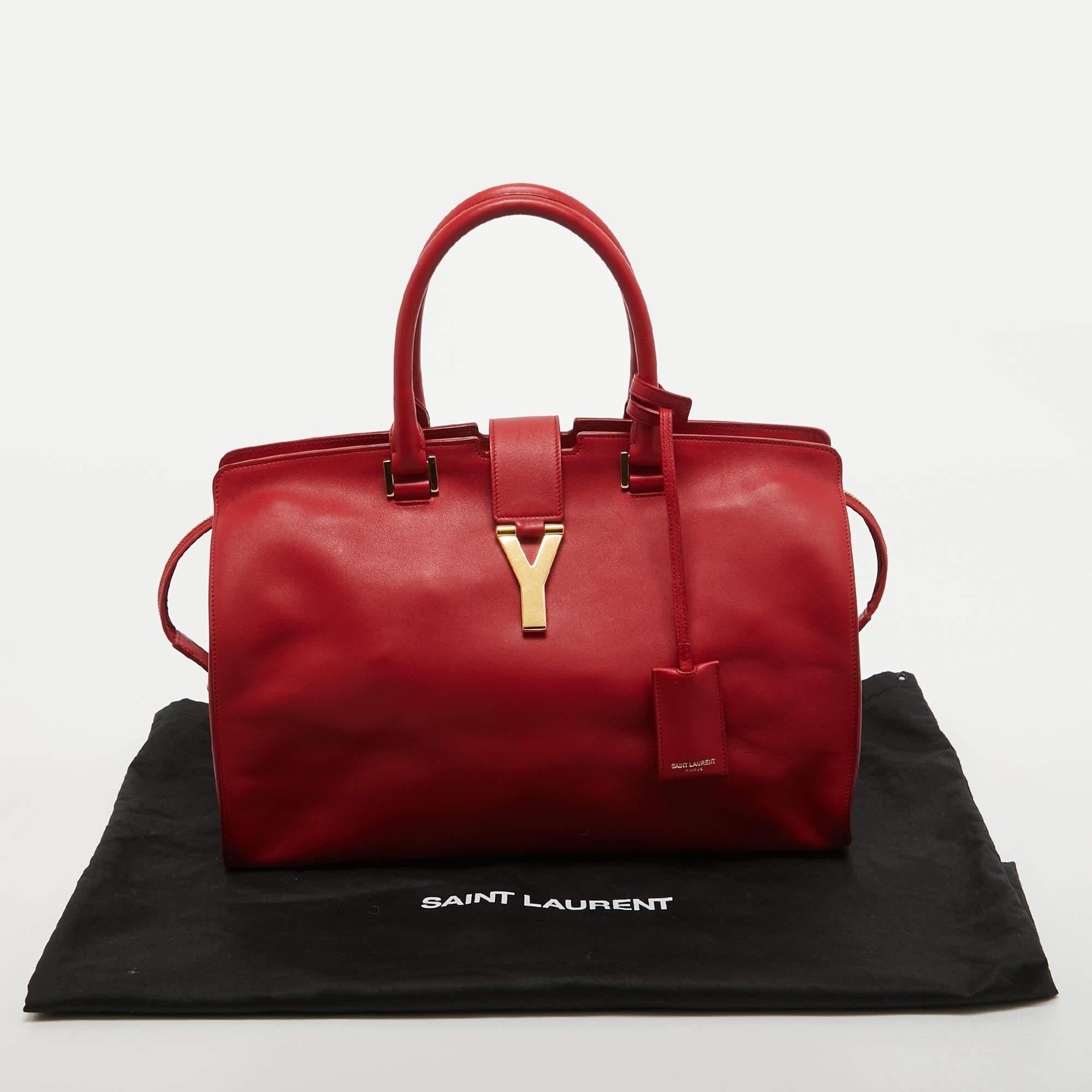 Saint Laurent Red Leather Medium Cabas Chyc Tote 10