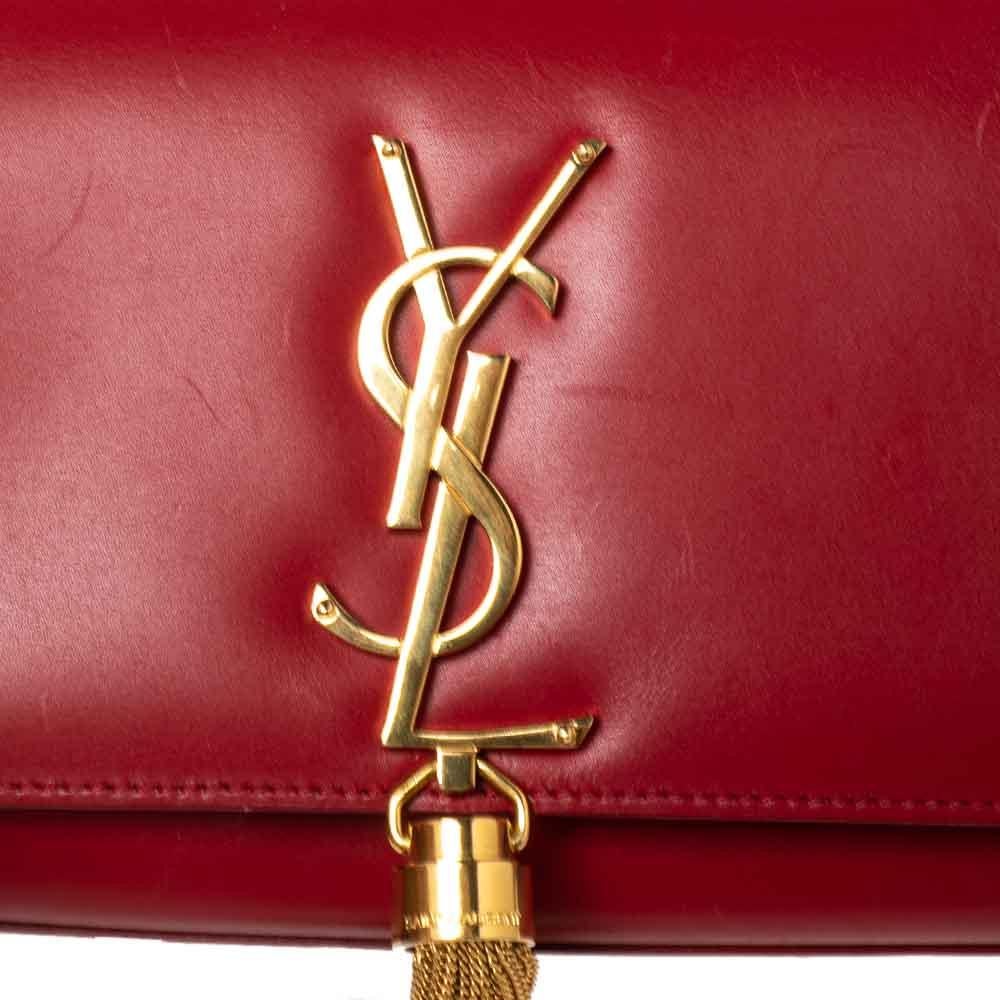 Saint Laurent Red Leather Small Kate Tassel Crossbody Bag In Good Condition In Dubai, Al Qouz 2