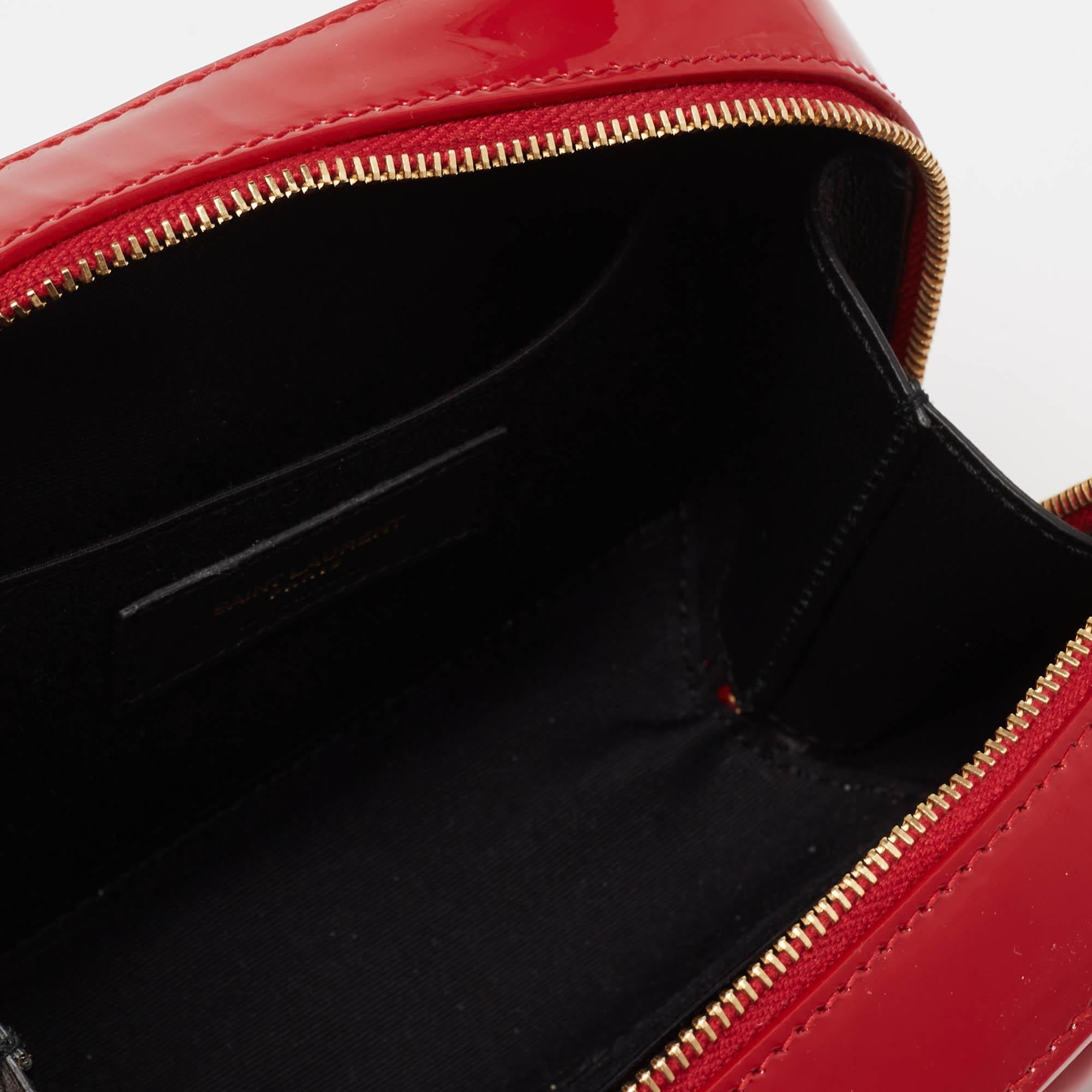 Saint Laurent Red Matelasse Patent Leather Toy Vicky Camera Crossbody Bag 3