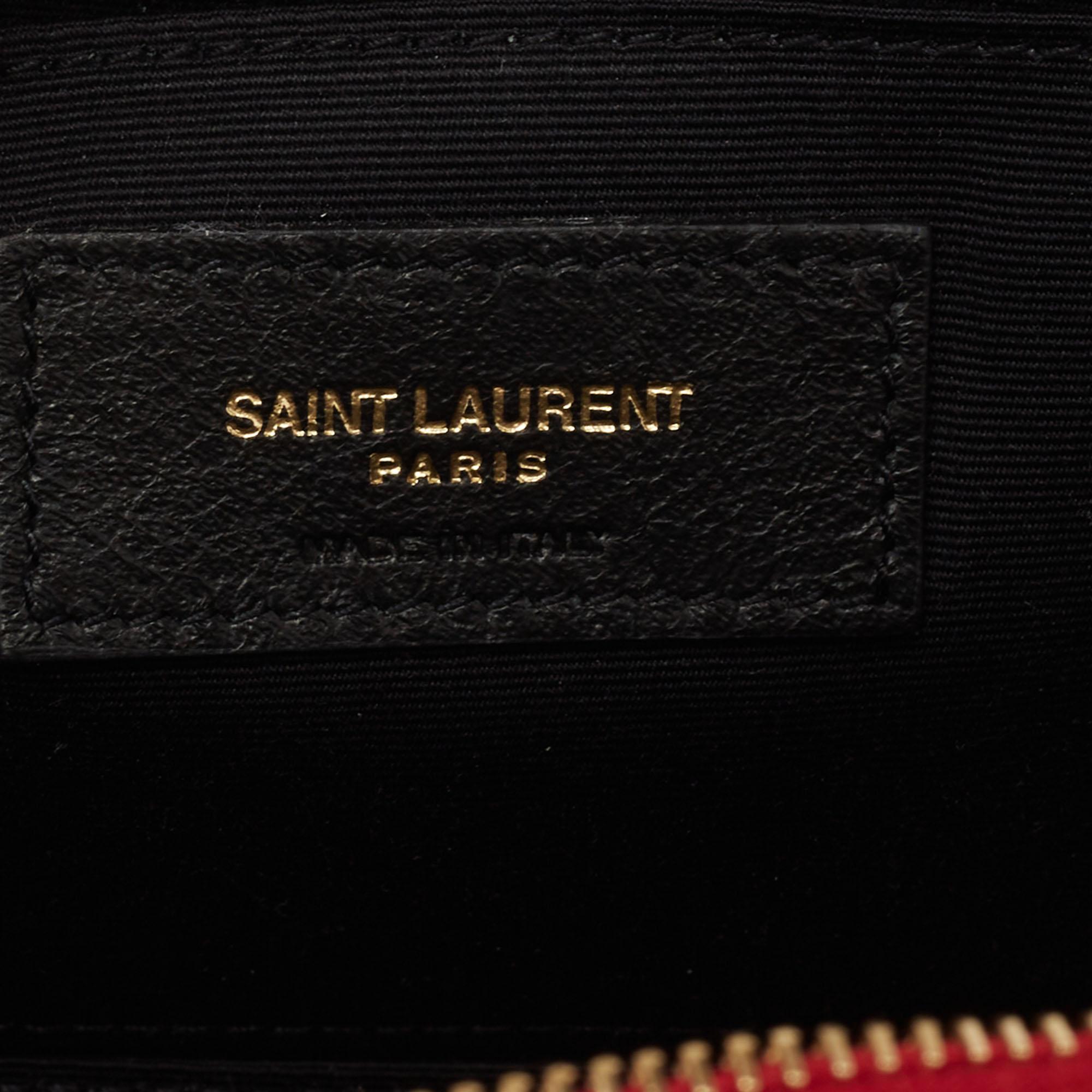 Saint Laurent Red Matelasse Patent Leather Toy Vicky Camera Crossbody Bag 4