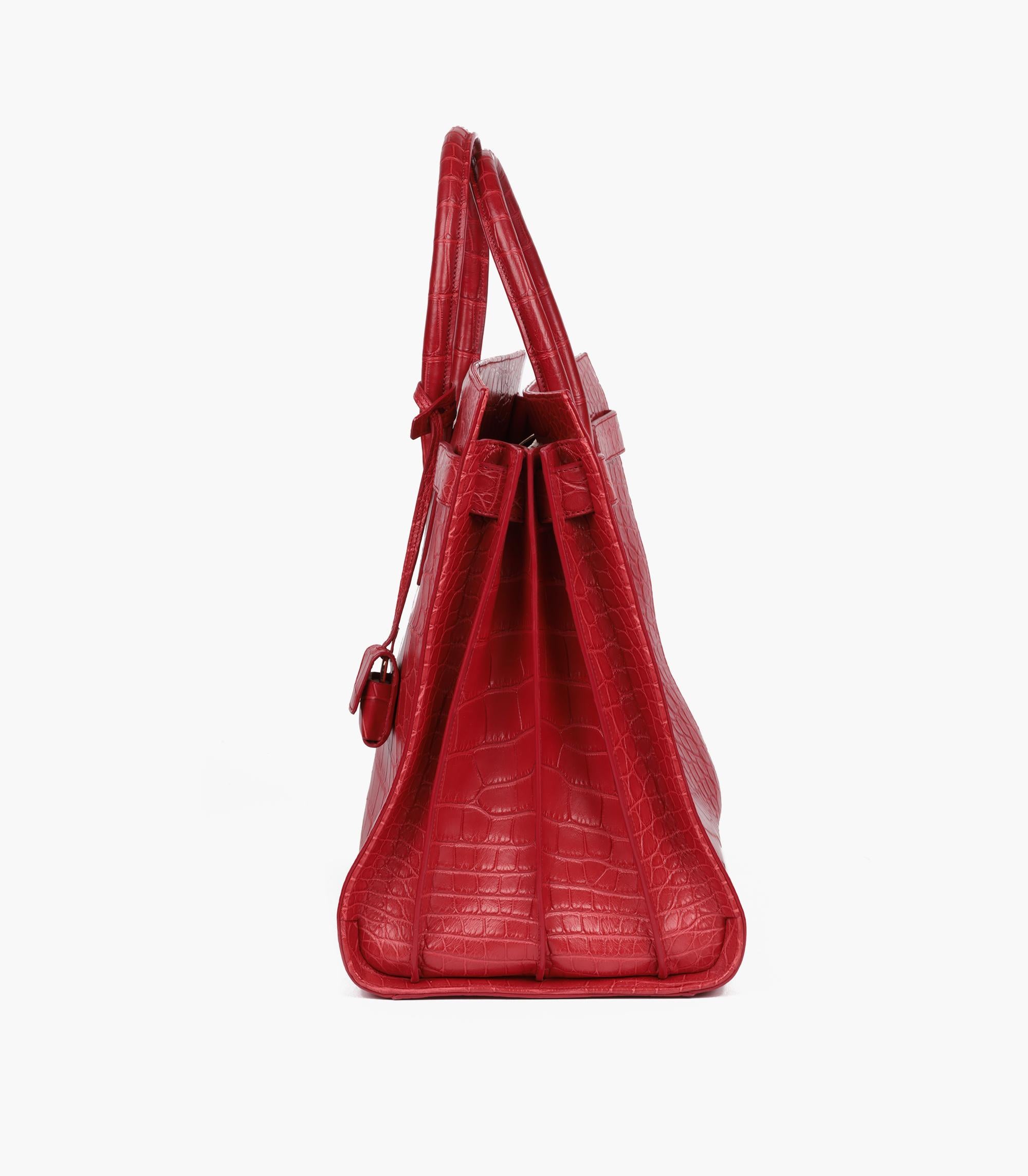 Saint Laurent Red Matte Crocodile Emobssed Calfskin Leather Large Sac De Jour en venta 1
