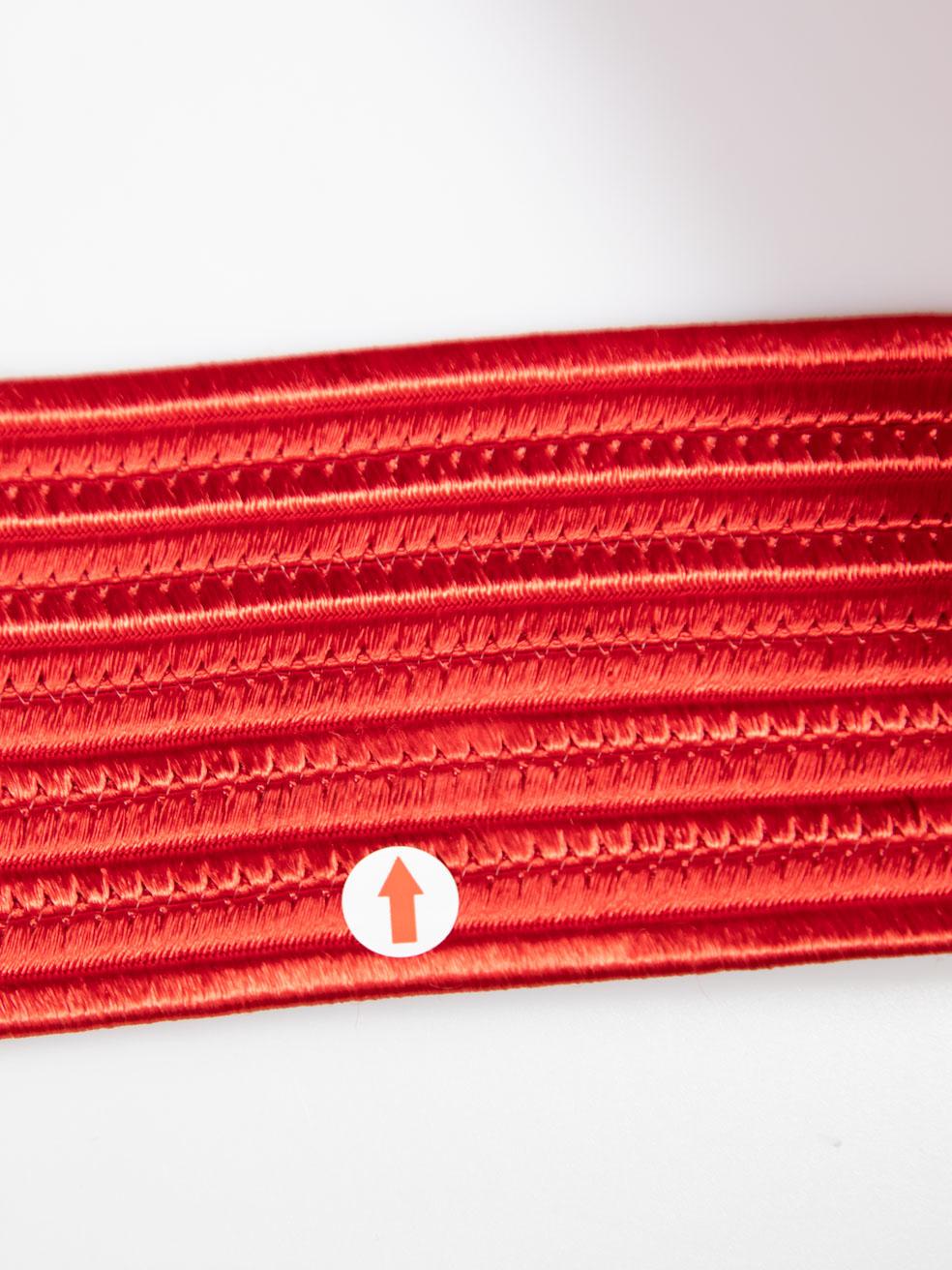 Cintura con fibbia Saint Laurent Red Passementerie in vendita 5